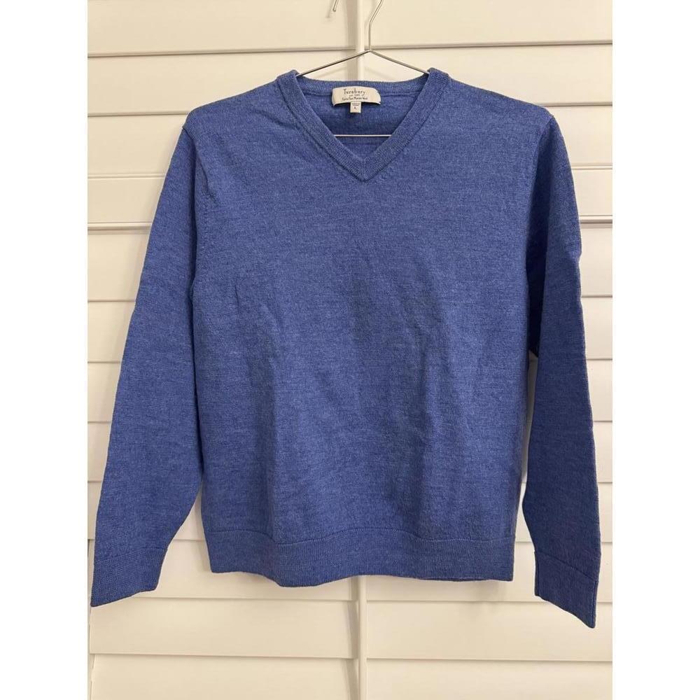 Turnbury 100% Merino wool blue sweater